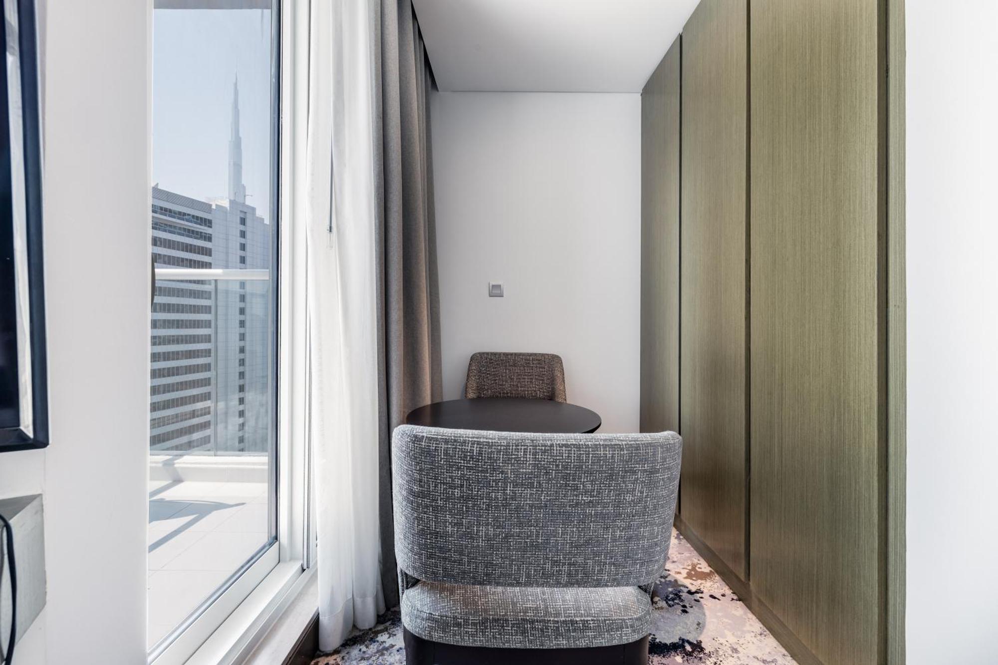 A Living Stylish With Partial Burj & Canal View At Prive B 1417 Dubai